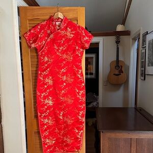 Chic Red Floral Cheongsam Midi Dress